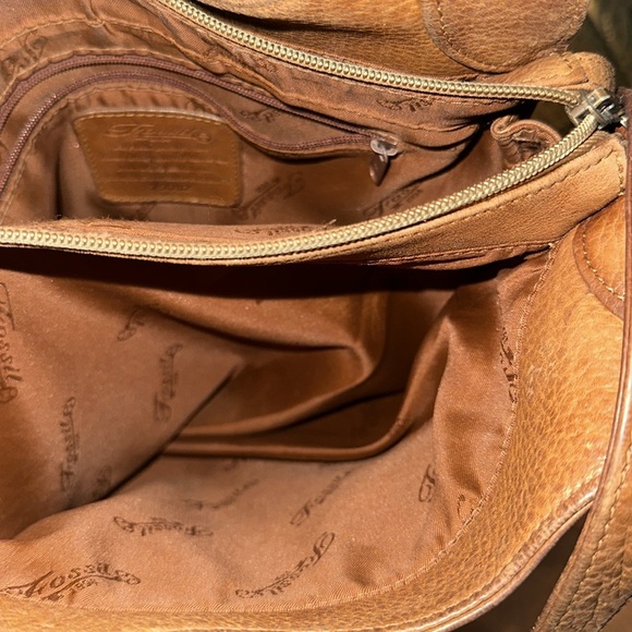 Fossil caramel brown leather bag with key - Picture 6 of 8
